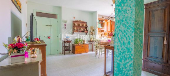 5-salle Duplex à Potenza Picena, Italy No. 37573 35