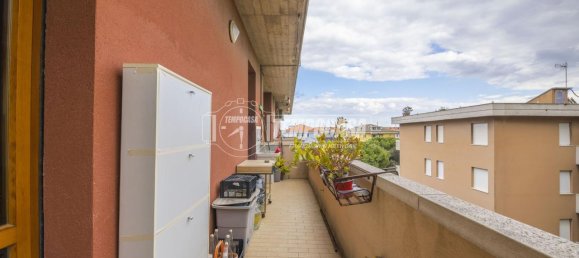 5-salle Duplex à Potenza Picena, Italy No. 37573 10