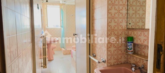 Apartamento T6 em Taranto, Italy N.º 122777 28