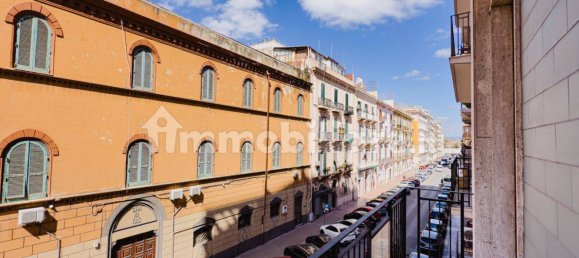 Apartamento T6 em Taranto, Italy N.º 122777 25