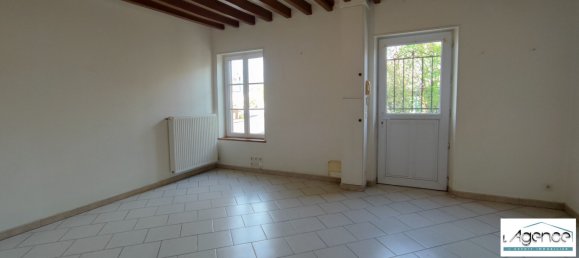 4-salle Bâtiment à Brou, France No. 90855 8