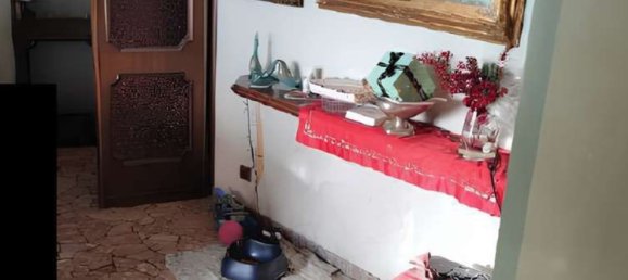 4-Zimmer Wohnung in Cardano al Campo, Italy, Nr. 5443 2