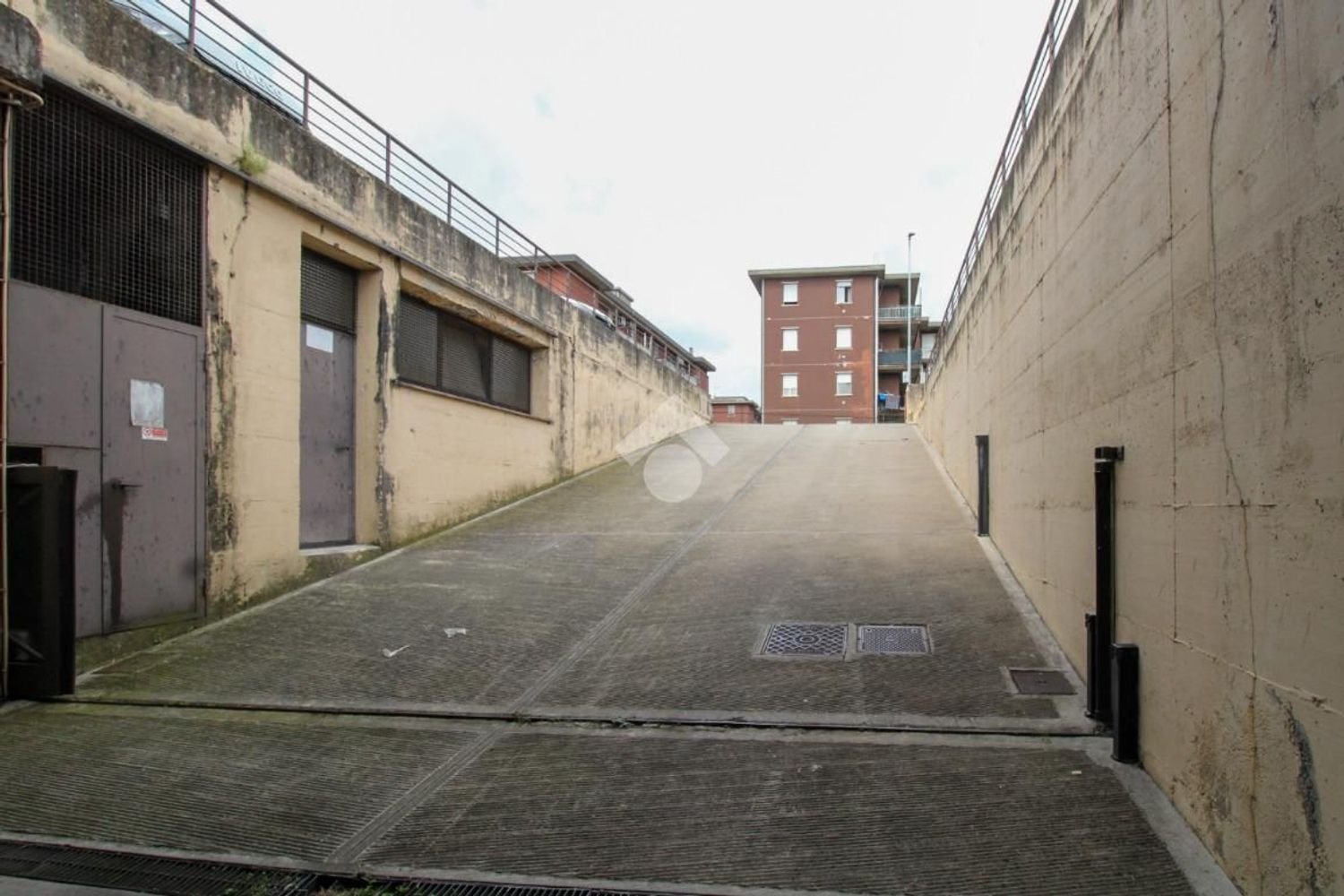 Lagerhaus in Coccaglio, Italy 1240m², Nr. 359660