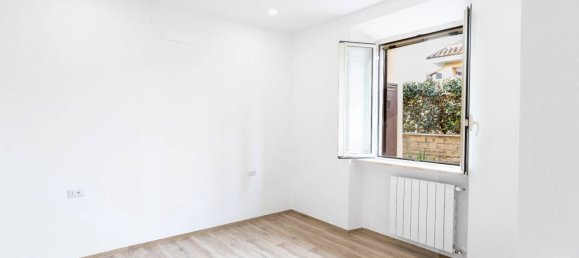 3-Zimmer Wohnung in Ciampino, Italy, Nr. 21322 9