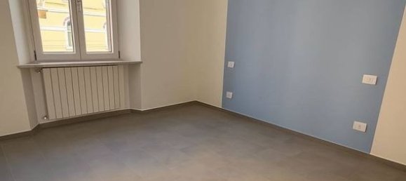 4 bedrooms Apartment in Milan, Italy No. 332154 10