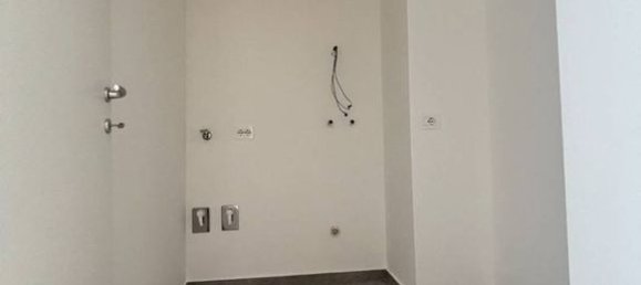 4 bedrooms Apartment in Milan, Italy No. 332154 17