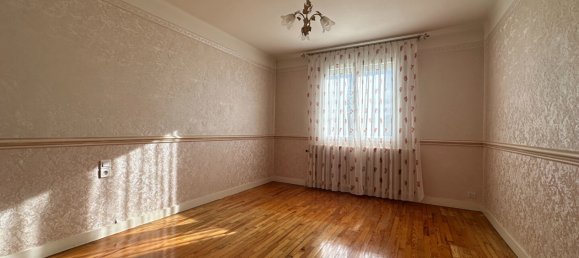 2 bedrooms House in Lons-le-Saunier, France No. 50986 7