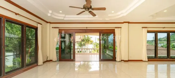 3 bedrooms House in Kamala, Thailand No. 60909 19
