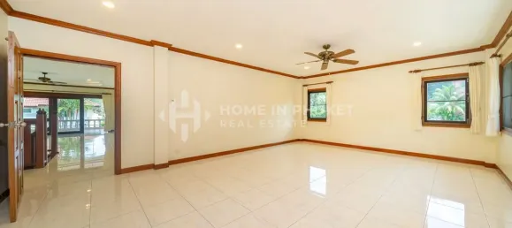 3 bedrooms House in Kamala, Thailand No. 60909 26
