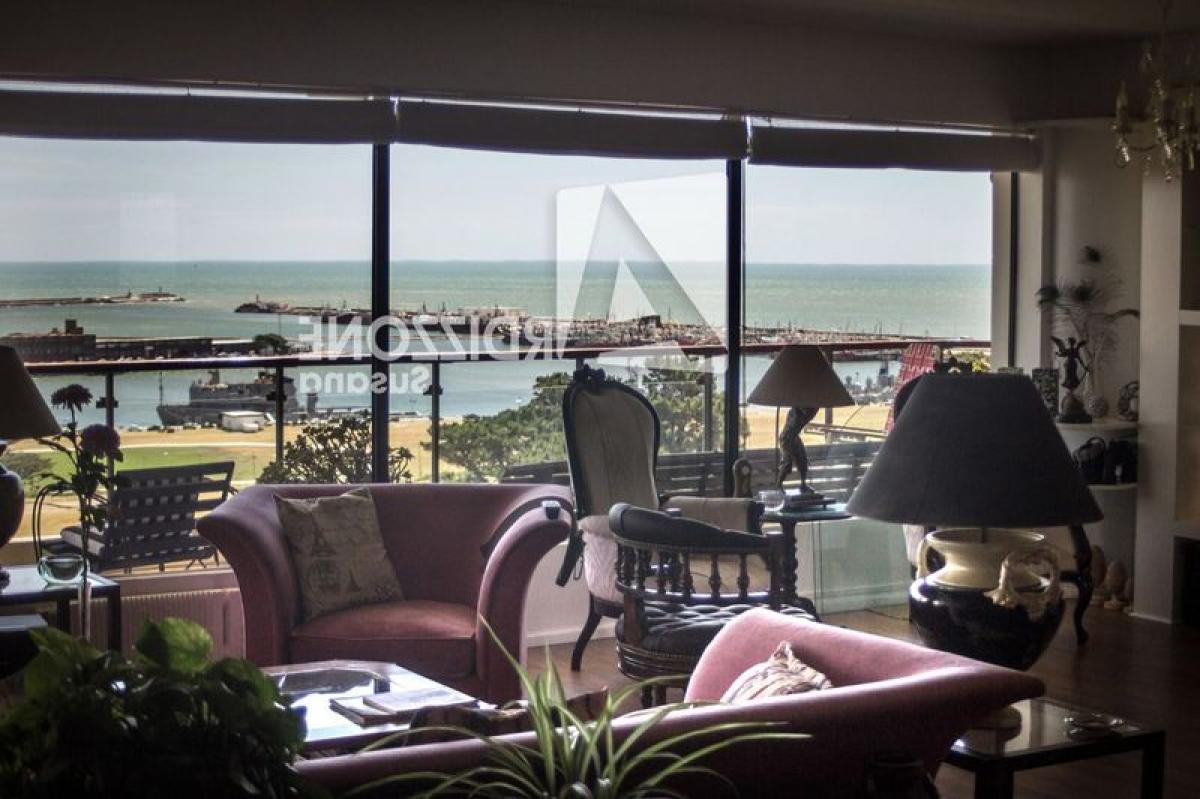3 bedrooms Apartment in Mar del Plata, Argentina No. 83832