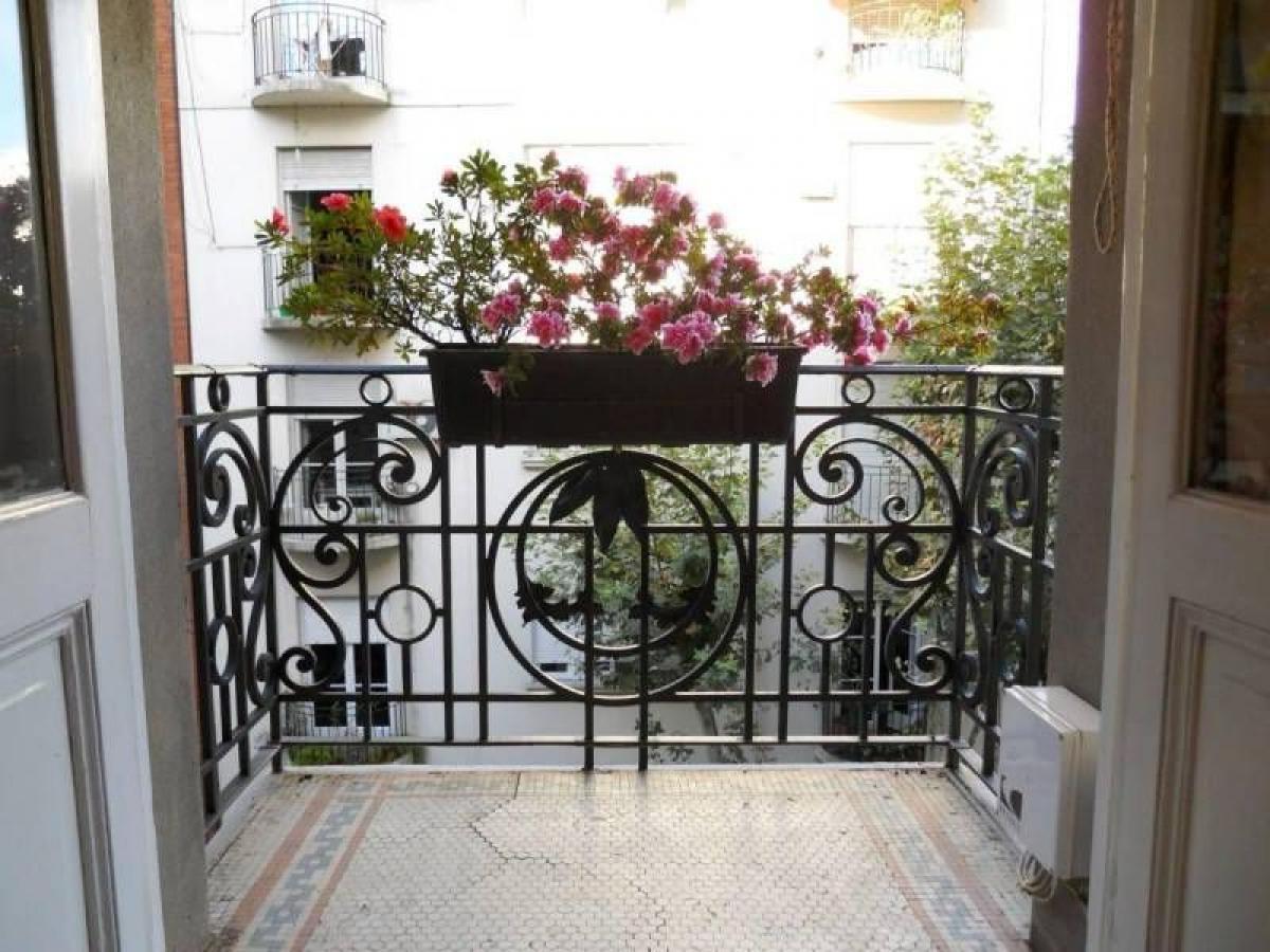 6 bedrooms Apartment in Buenos Aires, Argentina No. 97978