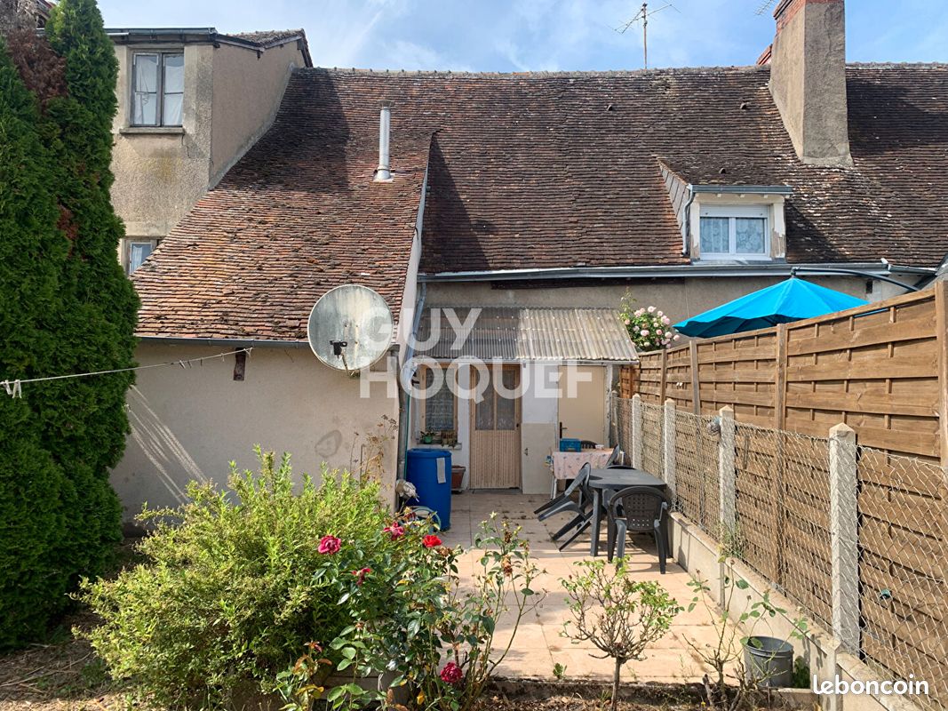 2 Schlafzimmer Haus in Chateaudun, France, Nr. 251754