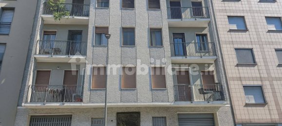 1 chambre Appartement à Milan, Italy No. 311105 11