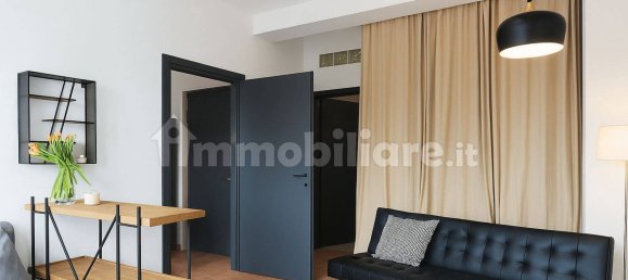1 chambre Appartement à Milan, Italy No. 311105 6