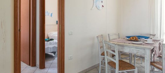 3 rooms Apartment in Rosignano Marittimo, Italy No. 48403 7
