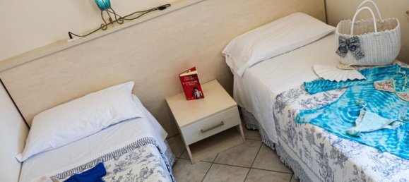 3 rooms Apartment in Rosignano Marittimo, Italy No. 48403 8