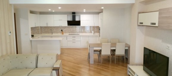 4 Schlafzimmer Wohnung in Nasimi, Azerbaijan, Nr. 1933 35