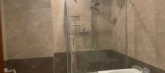 4 Schlafzimmer Wohnung in Nasimi, Azerbaijan, Nr. 1933 36