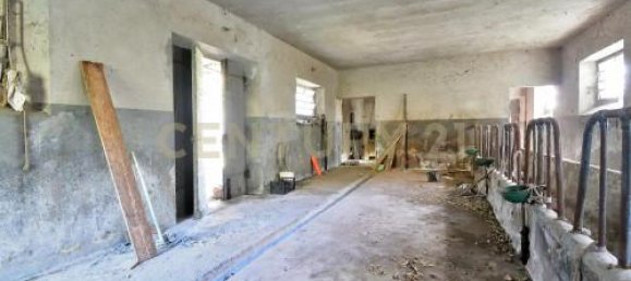 12 rooms House in Pescaglia, Italy No. 107878 12