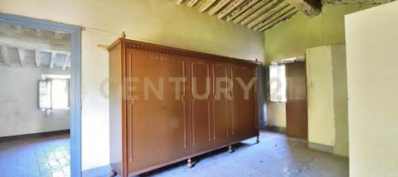 12 rooms House in Pescaglia, Italy No. 107878 8