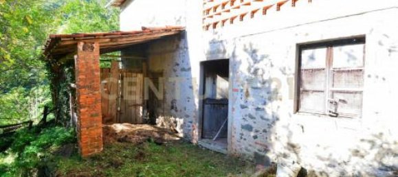 12 rooms House in Pescaglia, Italy No. 107878 9