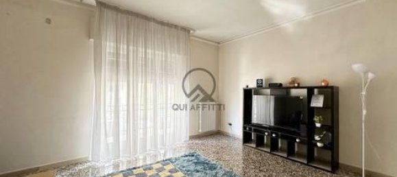 3 rooms Apartment in Trani, Italy No. 41009 2