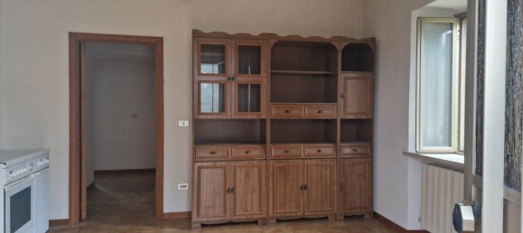 Casa de 8 divisões em Perugia, Italy N.º 126207 30