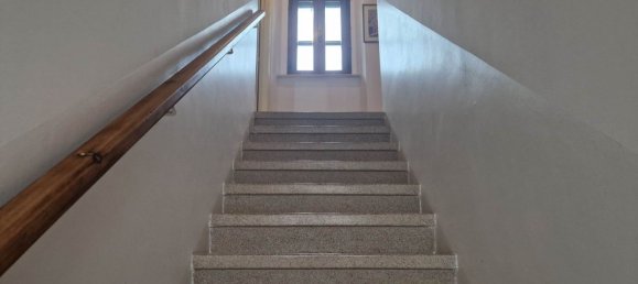 Casa de 8 divisões em Perugia, Italy N.º 126207 13