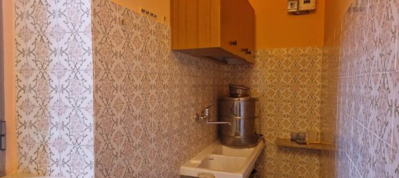 Casa de 8 divisões em Perugia, Italy N.º 126207 17