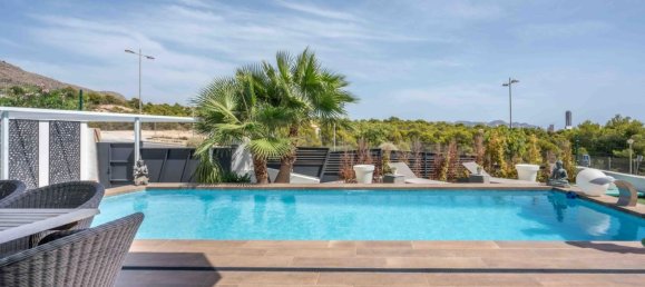 2 bedrooms House in Alicante, Spain No. 134471 13