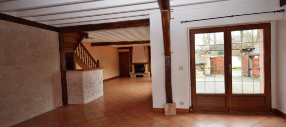 4 bedrooms House in Ver-les-Chartres, France No. 49763 8