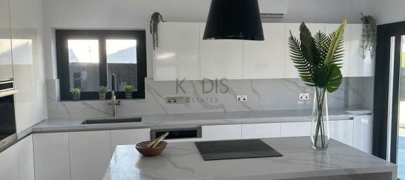 3 Schlafzimmer Villa in Episkopi, Cyprus, Nr. 20458 7