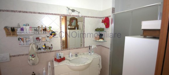 Квартира с 4 комнатами в Корчано, Италия № 232645 5