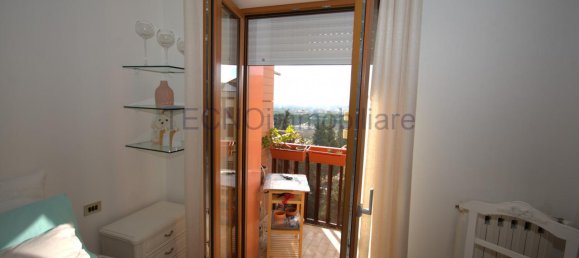 Квартира с 4 комнатами в Корчано, Италия № 232645 6