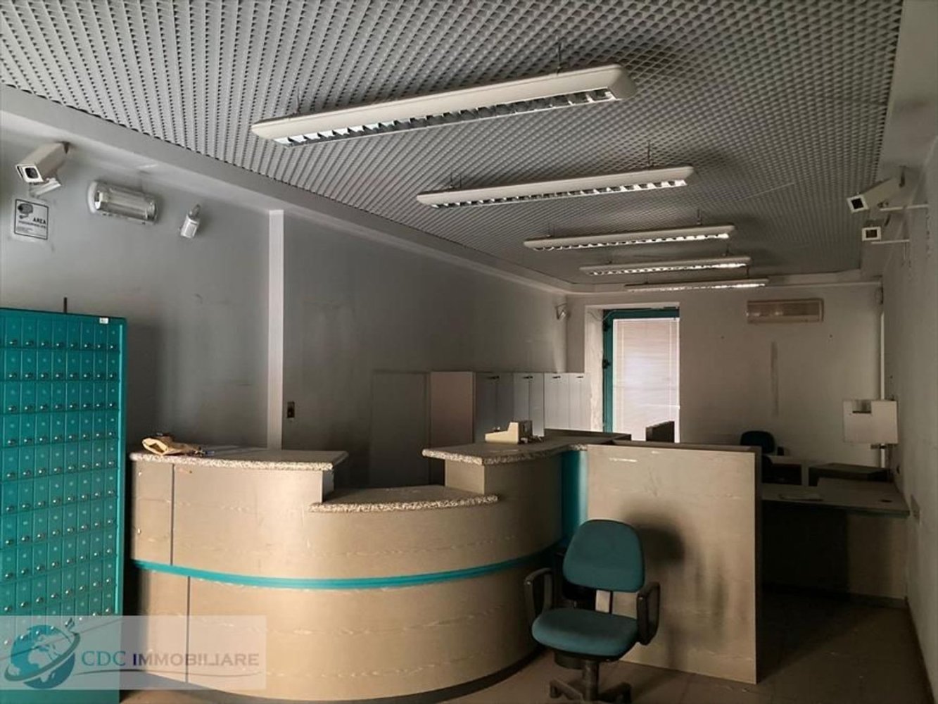  عقار تجاري في Lercara Friddi, Italy 347متر مربع رقم 328121