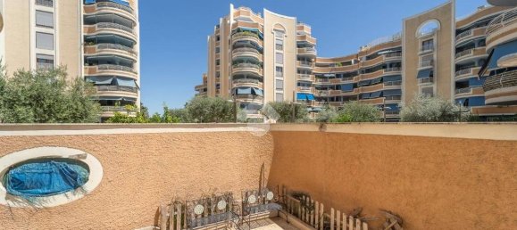 1 bedroom Apartment in Rome, Italy No. 330727 21