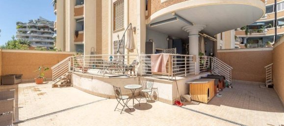 1 bedroom Apartment in Rome, Italy No. 330727 25