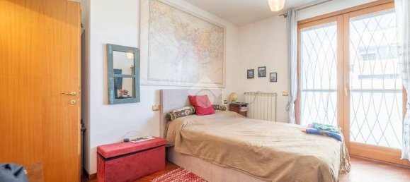 1 bedroom Apartment in Rome, Italy No. 330727 17