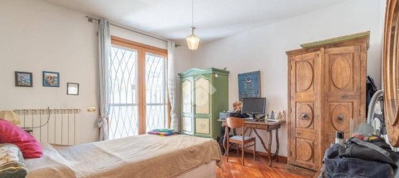 1 bedroom Apartment in Rome, Italy No. 330727 15