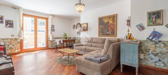 1 bedroom Apartment in Rome, Italy No. 330727 14