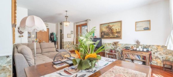 1 bedroom Apartment in Rome, Italy No. 330727 7