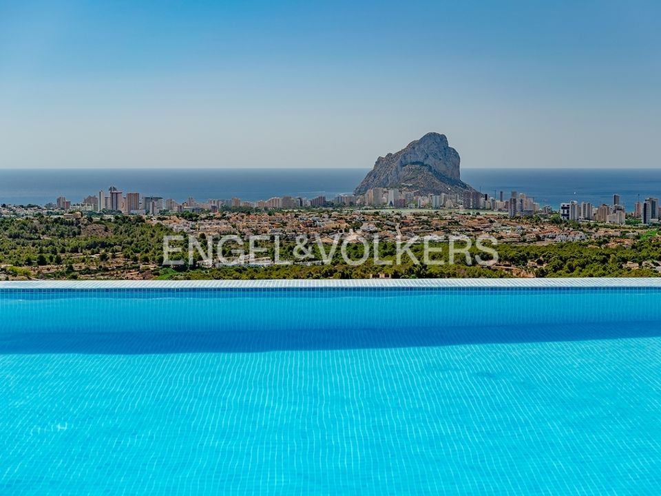 4 Schlafzimmer Villa in Calpe, Spain, Nr. 186408