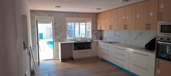 Дом с 4 спальнями в Виланова-и-ла-Желтру, Испания № 187612 5