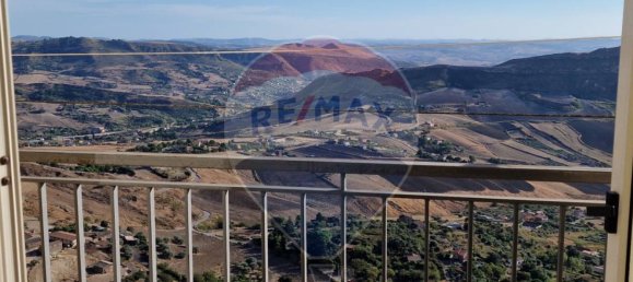 1 bedroom Apartment in Enna, Italy No. 356172 11