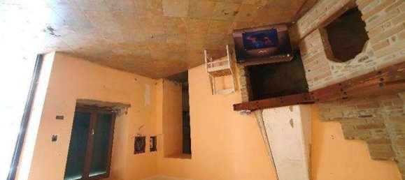 2-Zimmer Wohnung in Castell'Arquato, Italy, Nr. 98452 6