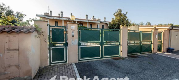 3 bedrooms Villa in Rome, Italy No. 196418 40