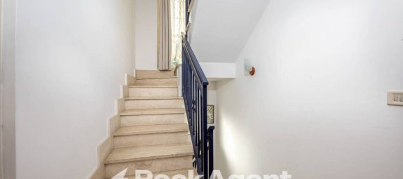 3 bedrooms Villa in Rome, Italy No. 196418 29