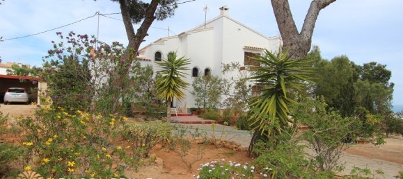 4 bedrooms Villa in Calpe, Spain No. 1521 18