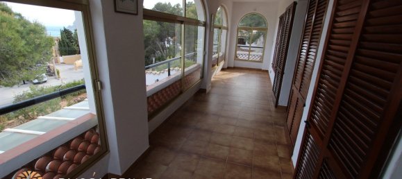 4 bedrooms Villa in Calpe, Spain No. 1521 10