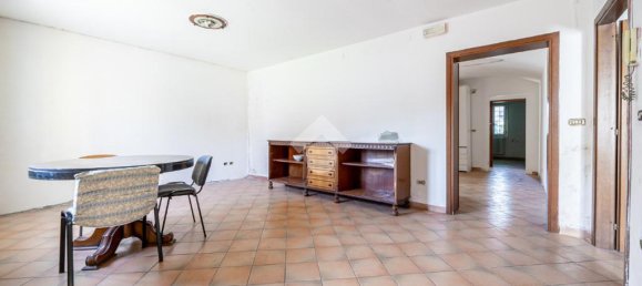 4 bedrooms House in Campegine, Italy No. 170658 19